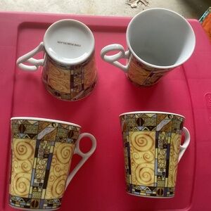 Brand new Mugs Porcelain  - set of 4
